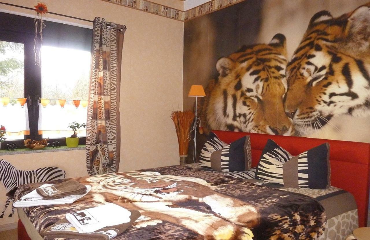 Ferienwohnung Direkt In イルメナウ エクステリア 写真