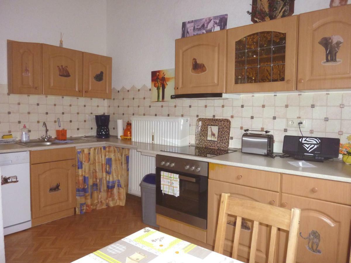 Ferienwohnung Direkt In イルメナウ エクステリア 写真