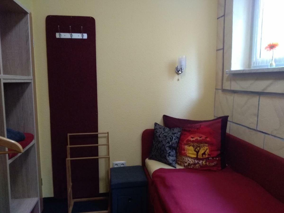 Ferienwohnung Direkt In イルメナウ エクステリア 写真