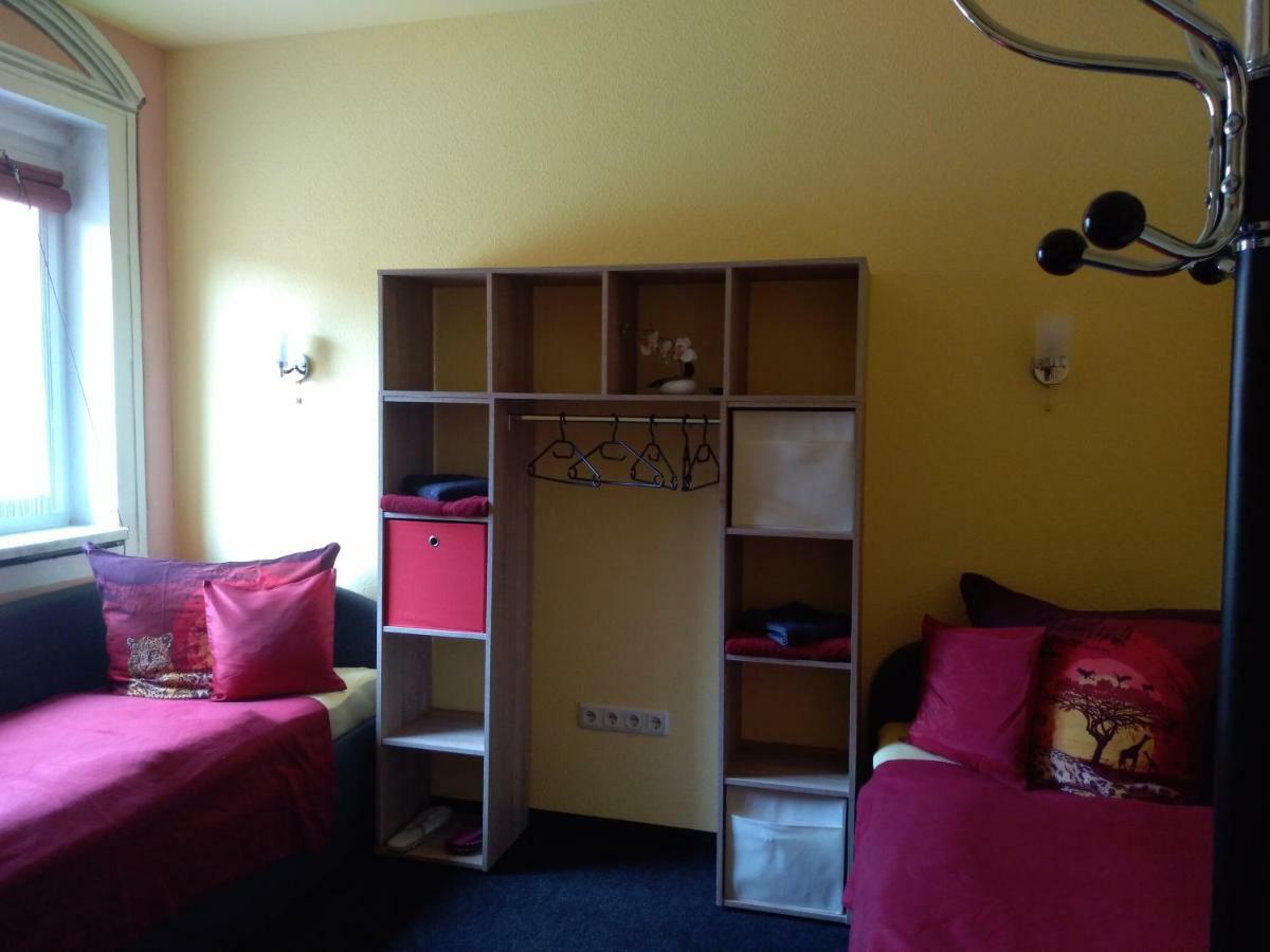 Ferienwohnung Direkt In イルメナウ エクステリア 写真